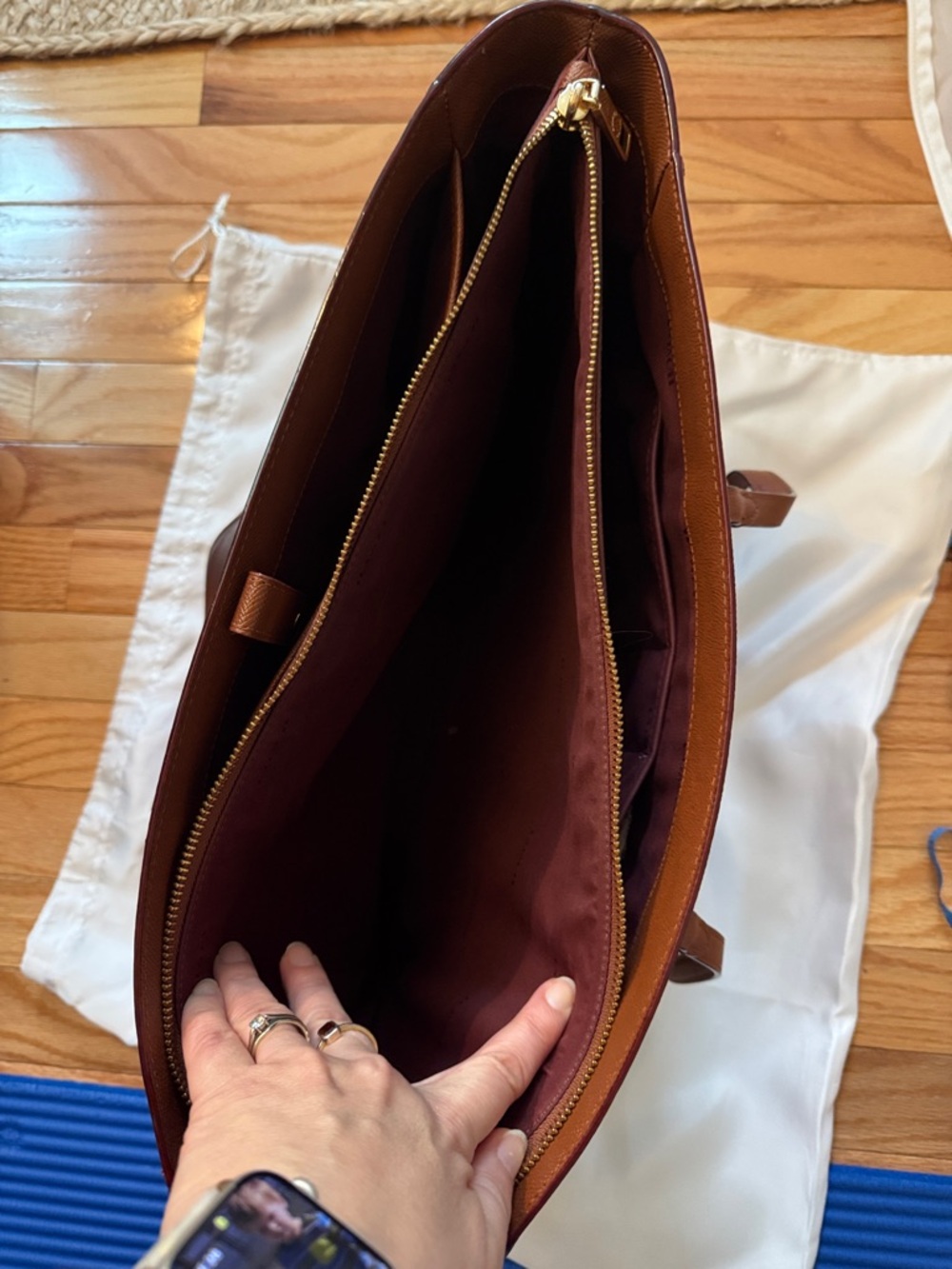 Coach Leather Tote in Chestnut Brown with Gold Hardware - Picture 11 of 15